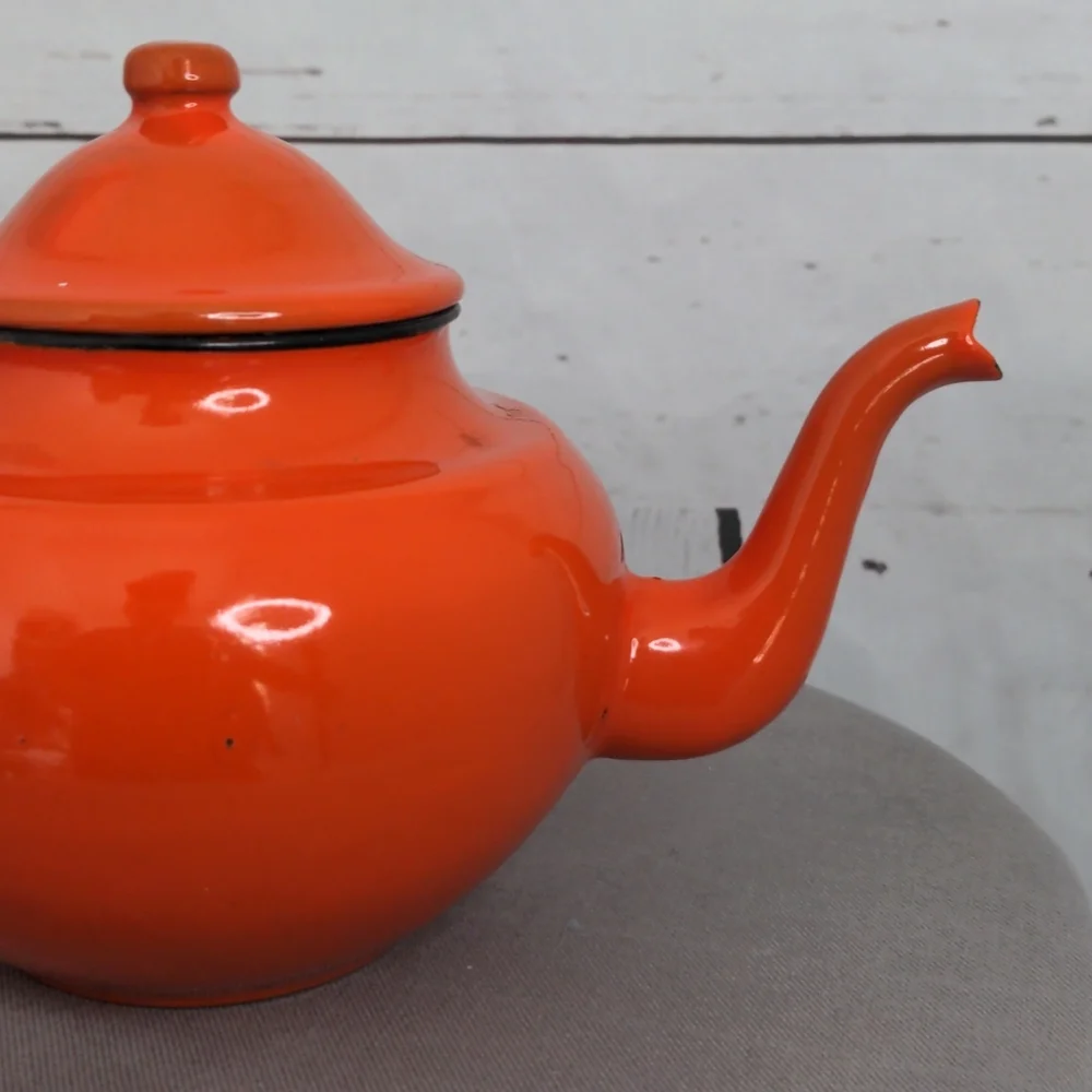 N/A orange enamel